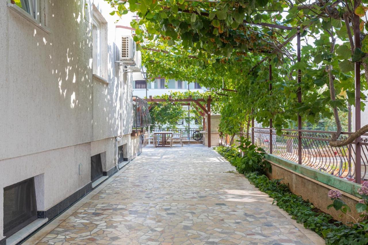 Cukerina Apartment With Whirpool & Sauna Porec Esterno foto