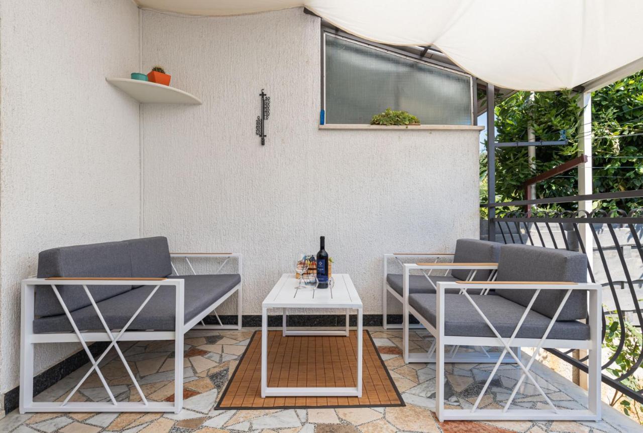 Cukerina Apartment With Whirpool & Sauna Porec Esterno foto
