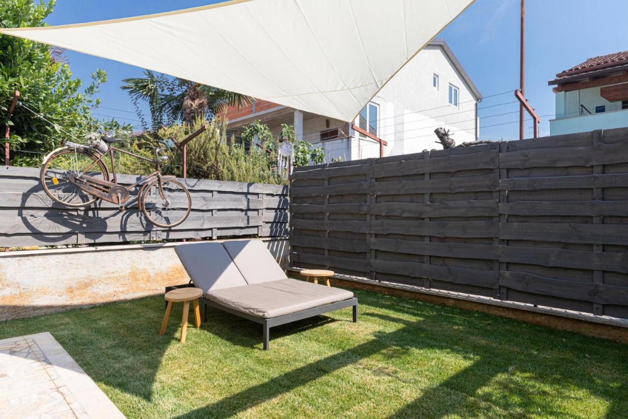 Cukerina Apartment With Whirpool & Sauna Porec Esterno foto